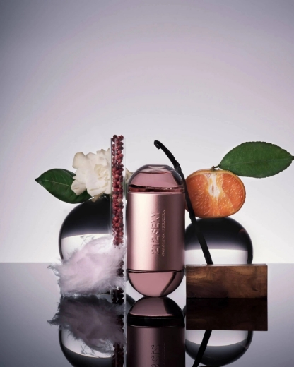 صورة كارولينا هريرا سكسي 212 بارفيوم 100مل نسائي