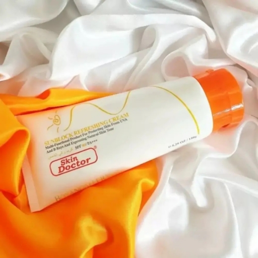 صورة سكين دكتور كريم منعش للوقاية من الشمس