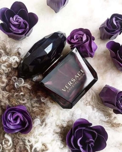 صورة فرساتشي كريستال نوار طقم نسائي رجالي