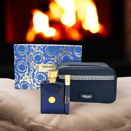 صورة فرساتشي دايلن بلو طقم رجالي