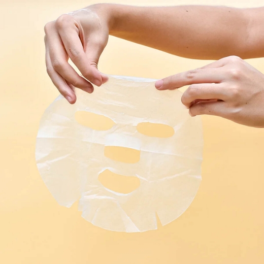 صورة دكتور رشيل قناع ورفع البشرة 24قيراط