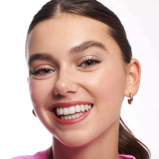 صورة ايسنس قلم تحديد الشفاه رقم 410