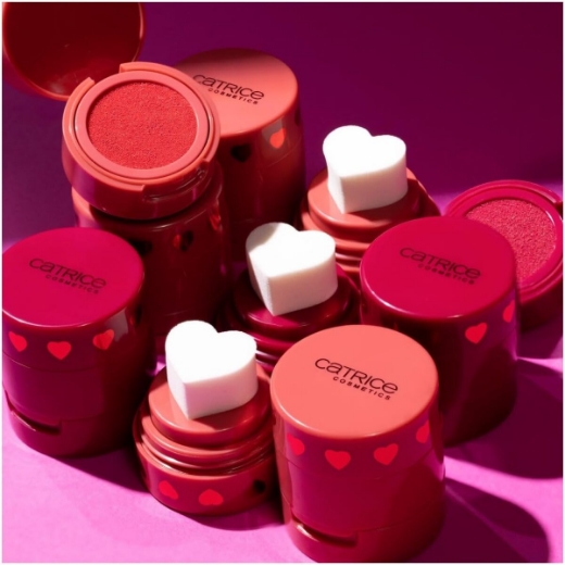 صورة كاتريس هارت أفير أحمر الخدود ستامب 02