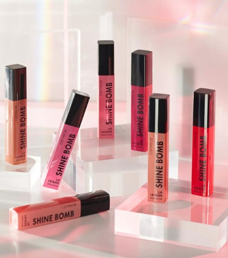 صورة كاتريس أحمر شفاه سائل شاين بومب 030