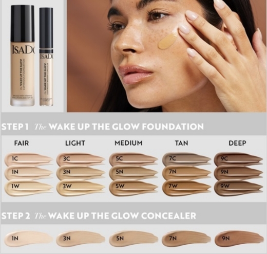 صورة ازادورا كونسيلر ويك أب ذا جلو  3 ان