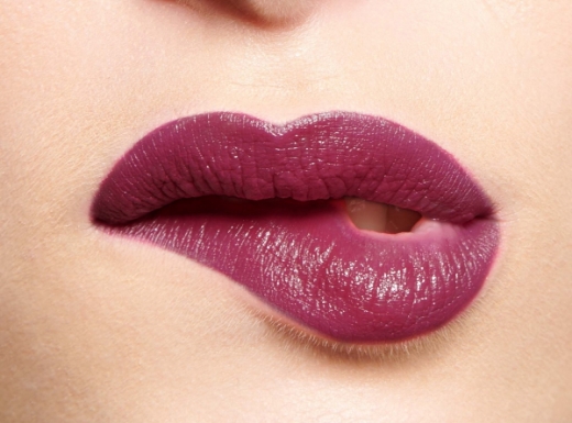 صورة ازادورا قلم تحديد الشفاه المثالي 229