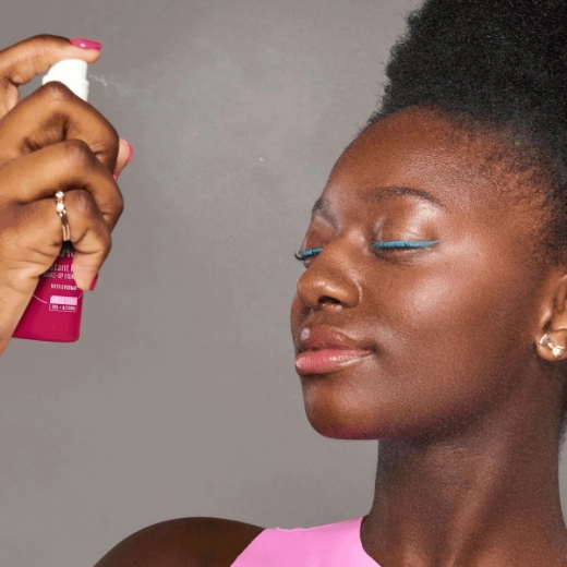 صورة ايسنس رذاذ تثبيت المكياج الفوري غير اللامع 50 مل