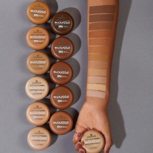 صورة ايسنس كريم أساس موس سوفت تتش 01