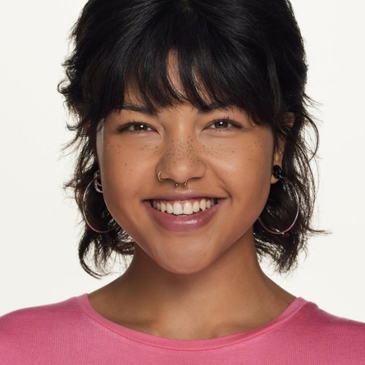 صورة ايسينس قلم برايت آيز تحت العين 01