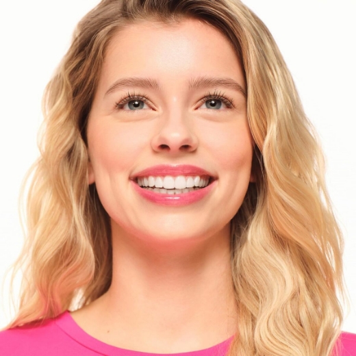 صورة ايسنس زيت الشفاه هيدرا كيس 08