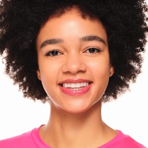 صورة ايسنس زيت الشفاه هيدرا كيس 08