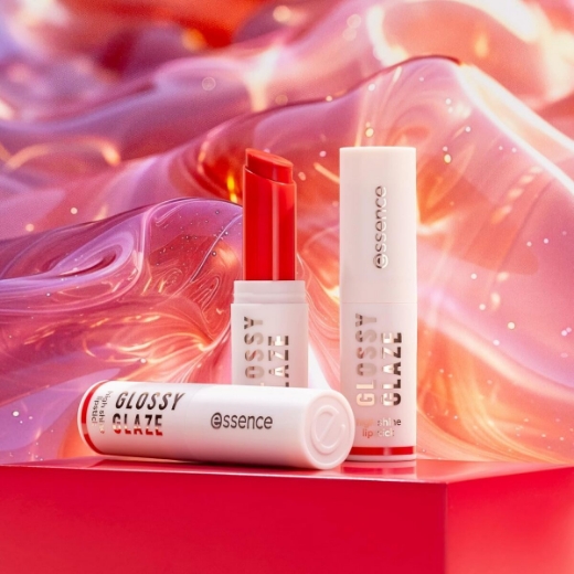 صورة ايسنس أحمر شفاه لامع 04