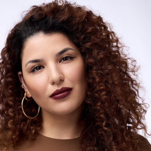 صورة كاتريس أحمر شفاه مطفي مع قلم تحديد شفاه ليب أرتيست 040