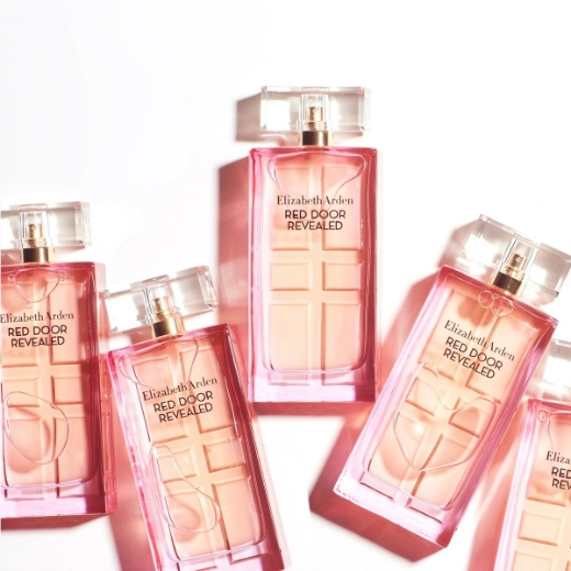 صورة اليزبث اردن ريد دور ريفيلد 100 مل