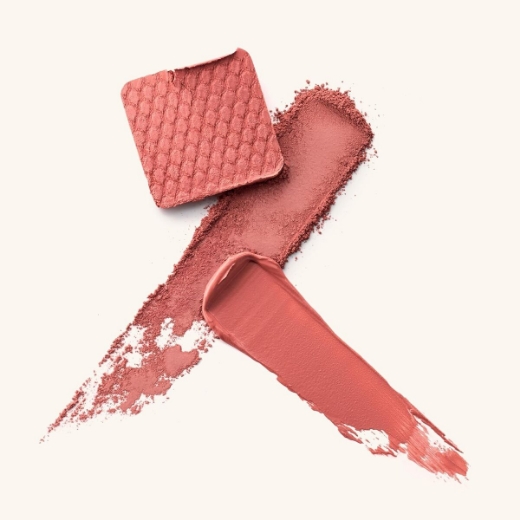 صورة كاتريس مجموعة أحمر الخدود الكريمي والبودرة  040