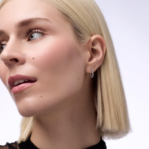 صورة كاتريس إيربلش مات 140