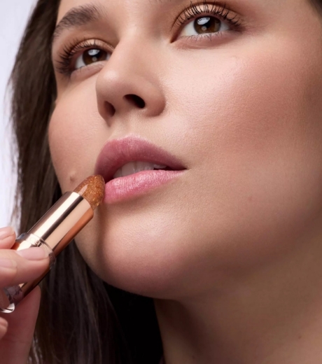 صورة كاتريس مرطب شفاه جلام إن جولد 010