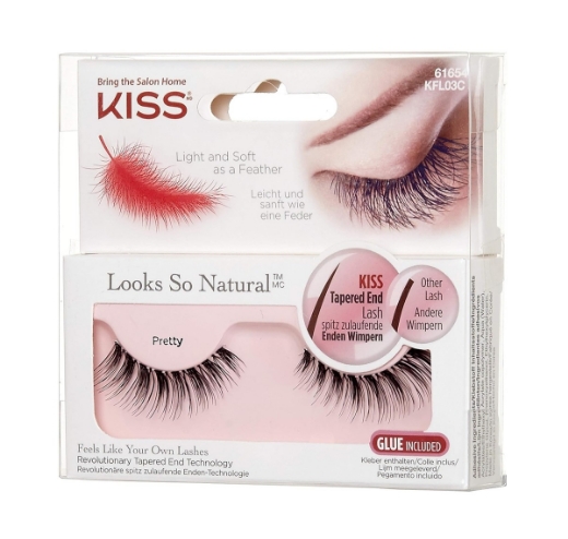 صورة كيس رموش تبدو طبيعية وجميلة