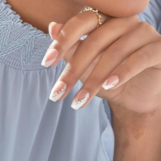 صورة أظافر كيس إمبريس لمحة