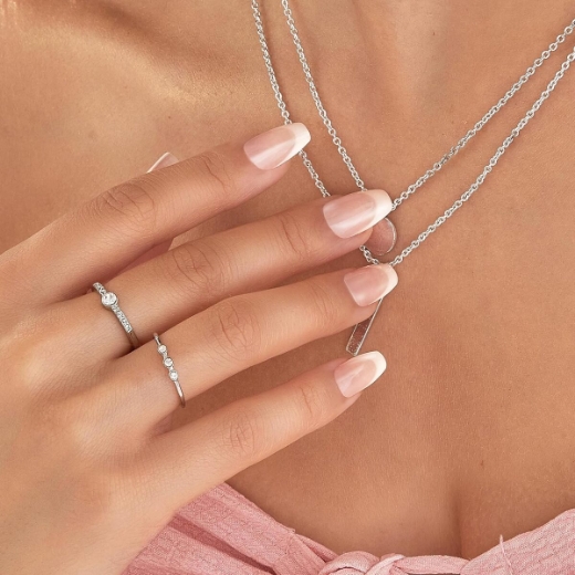 صورة كيس أظافر طبيعيه إمبريس الأصلية