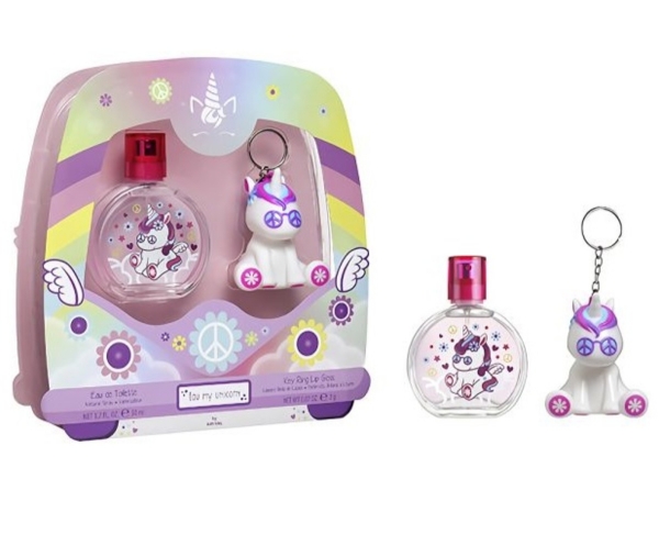 الصورة: دزني يونيكورن مع ميدالية طقم بناتي