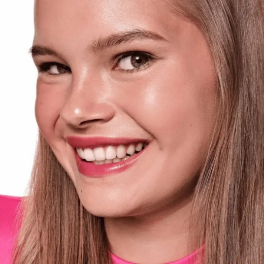 صورة ايسينس أحمر شفاه هيدرا كيس 04