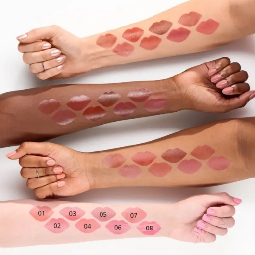 صورة ايسينس أحمر شفاه هيدرا كيس 04