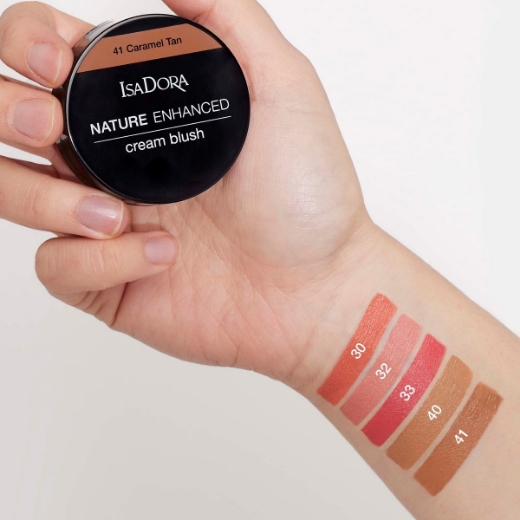 صورة ازادورا احمر الخدود الكريمي