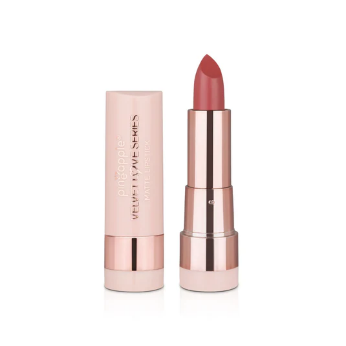 صورة أحمر شفاه مطفي من فيلفيت لوف 14